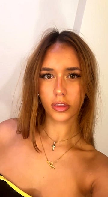 Cute College Girl Gets Fucking Wild in My Amateur Sex Video - Watch Me Moan and Cum Hard!'