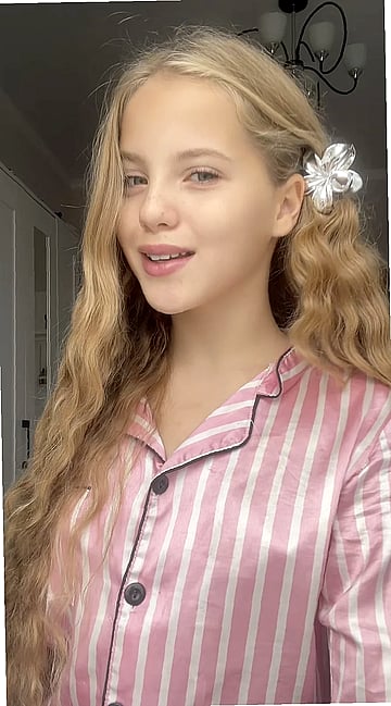 Midnight Desires: Jenny's Wild College Fuck Gallery'