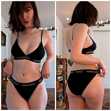 Which side do you prefer? Check out this horny university girl's wild pic!'