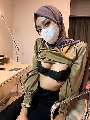 Syalifah's Naughty Study Session - Let Me Be Your A+ Student'