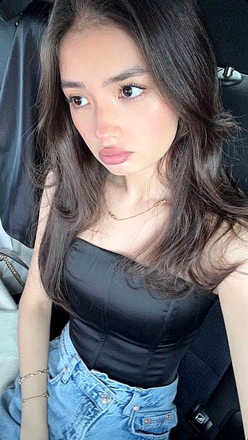 Just 18, Tiny Waist, Small Tits — Still Wanna Fuck Me Raw?'