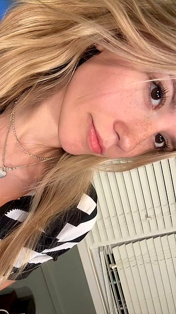 Tiny Blonde Freshman Filthy Fuck - Watch Me Get Pounded and Creamed in This Homemade Porn'