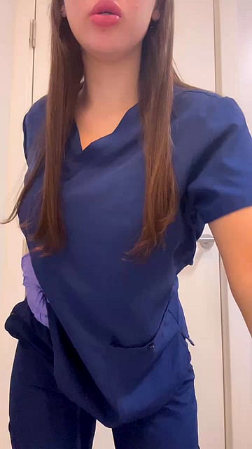 Naughty Nursing Student Begs for a First Date Smash - Explicit College Fuck'