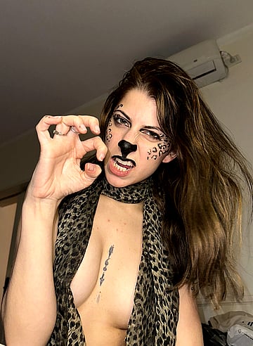 This Halloween Outfit is So Fucking Hot and Ready for a Wild Night!'