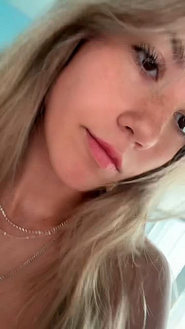 I Fucked My Professor for an A+ - Wild College Fucking with Busty Blonde Felicity'