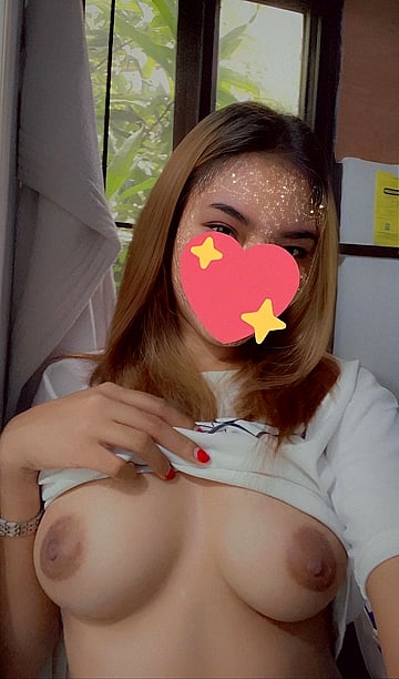 Fuck, I'm So Wet: Suck My Nice Tits Now!'