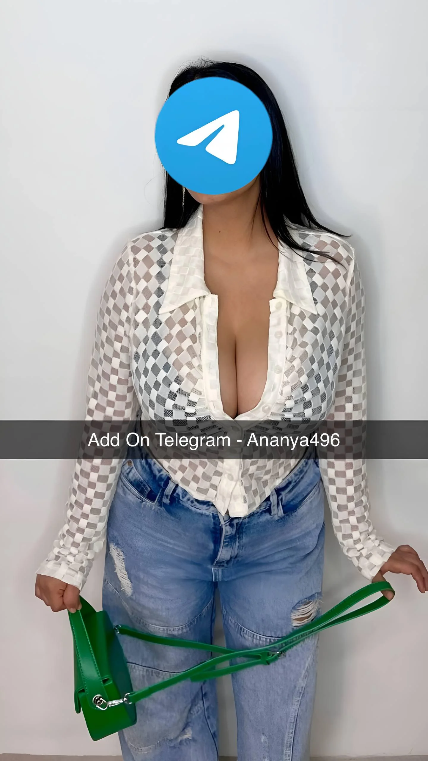 Thick College Slut Ready to Fuck and Sext – Get Your Cock Hard with My Nude Pics picture 1 of 1