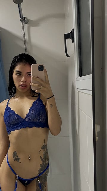 Barely Legal Slut Loves Getting Naked and Dripping Wet'