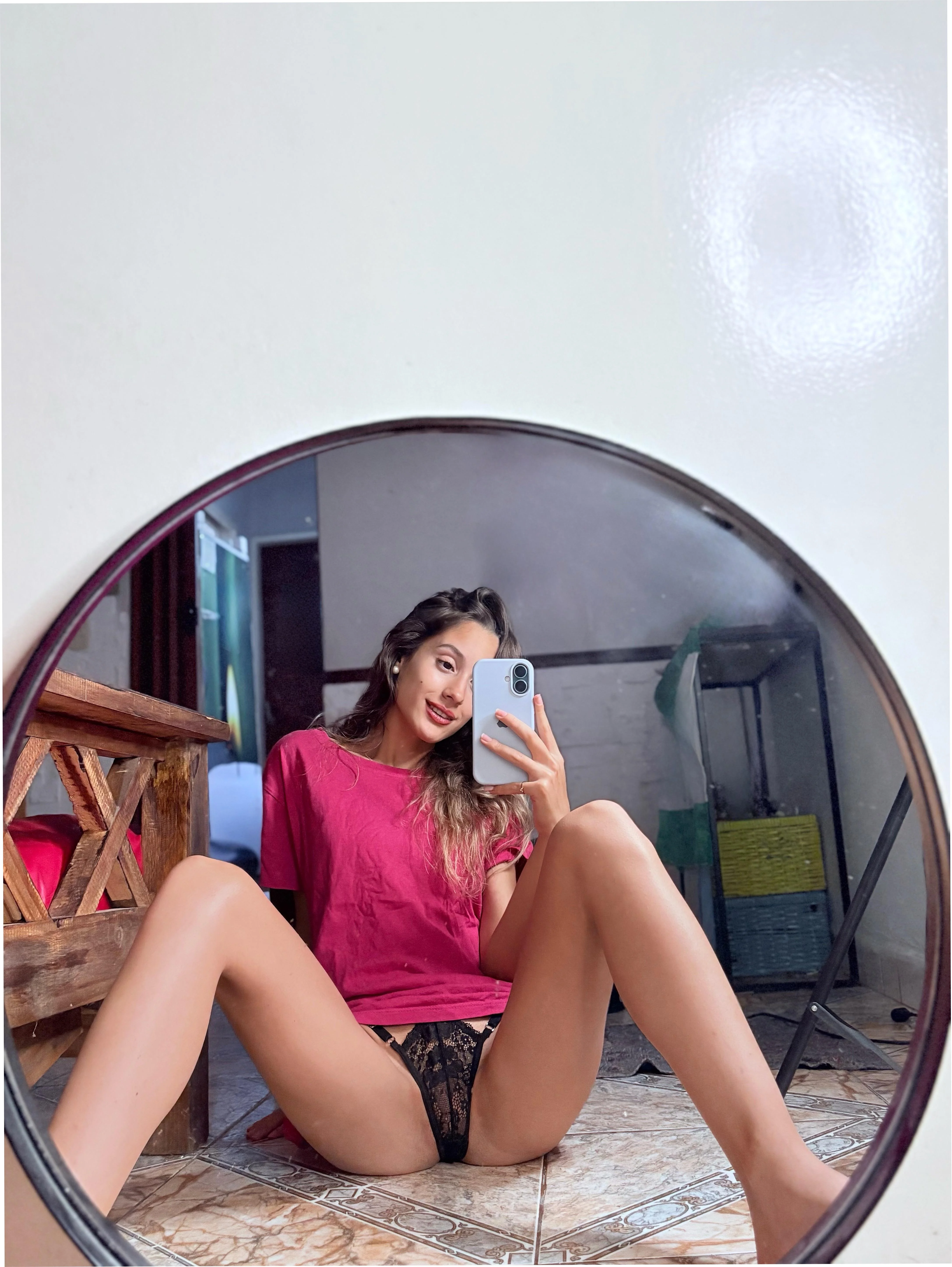 Fuck Me, I'm So Horny and Wet in This University Girl Selfie! picture 1 of 1