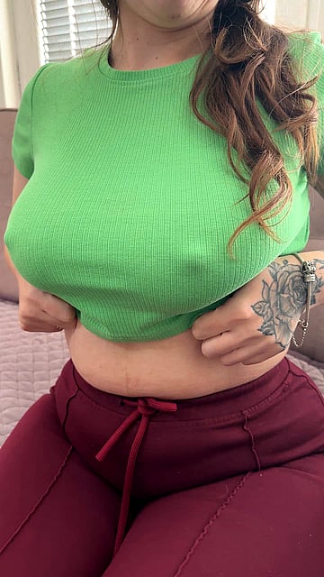 University Slut Maya Barbie's Thirst-Trap: Watch My Juicy Tits & Ass Get Wild in This Fucking Hot College Porn Video!'