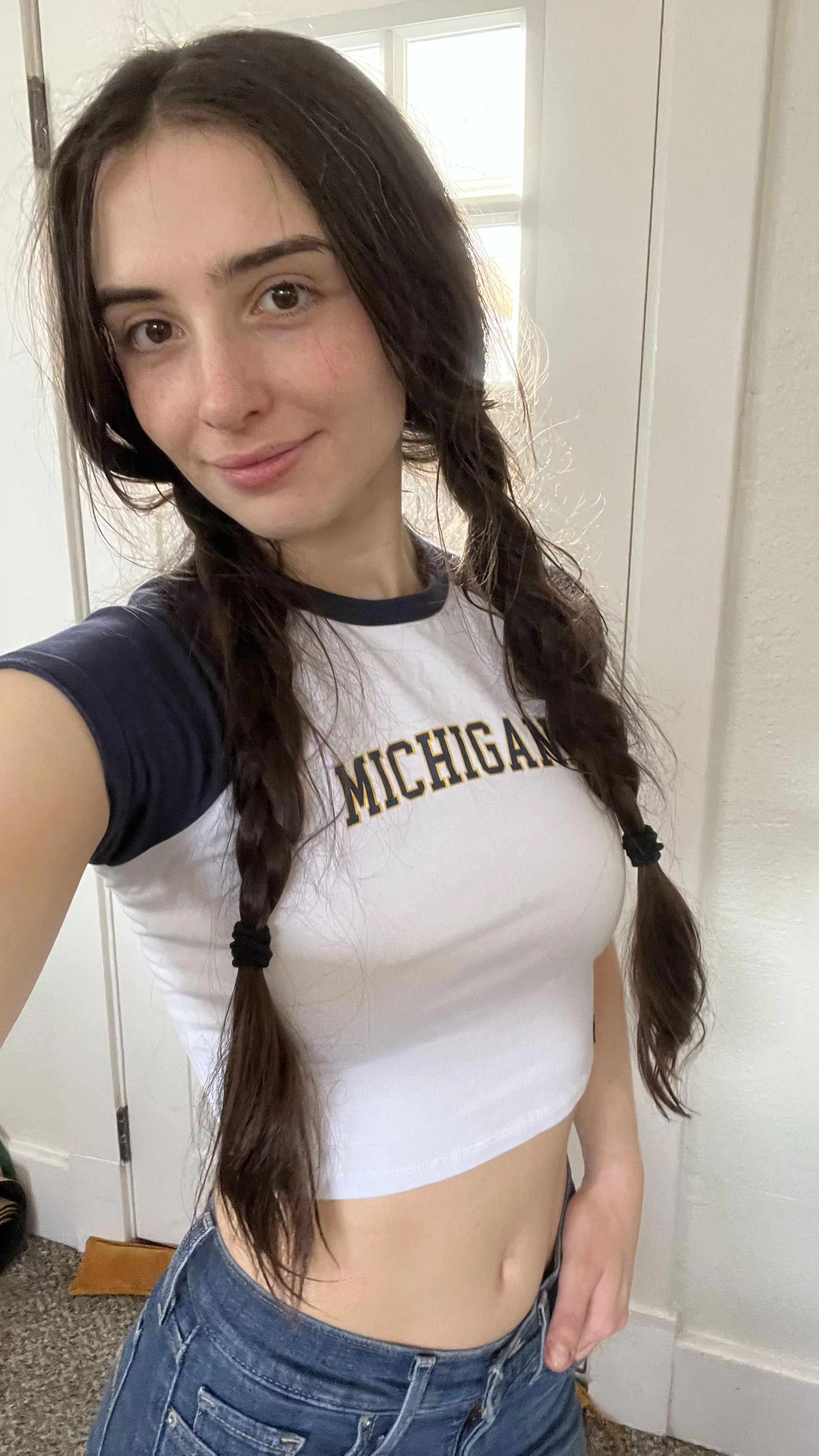 My wet college pussy exposed in the dorm room after class - Goodgirlx4's horny university amateur pic picture 1 of 1