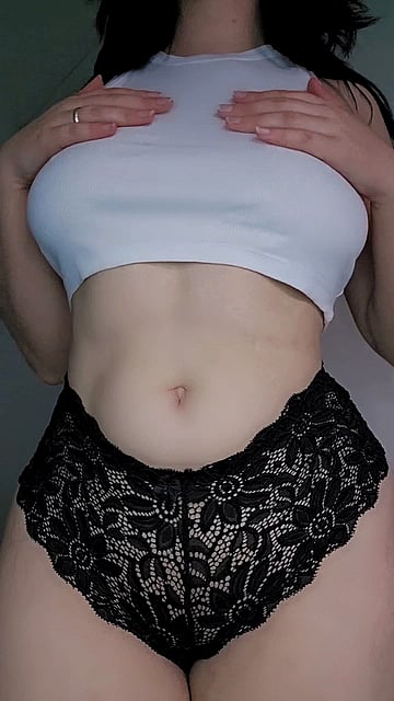 Uni Slut Lily's Lecture Break Tease: Which Part Would You Tongue First?'