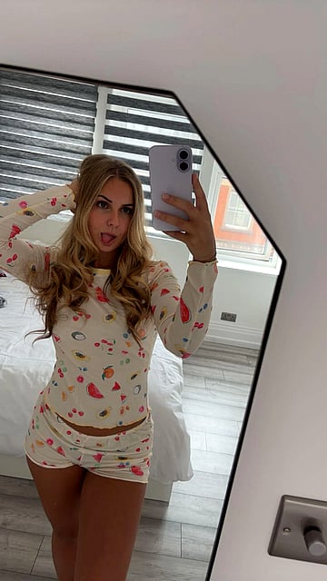 Fuck me, daddy! I need your big cock to teach this university slut all the dirty lessons you know'